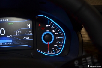 2018款北汽新能源EX360 新潮版