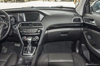 2016款猎豹CS10 2.0T自动豪华型 威尼斯蓝