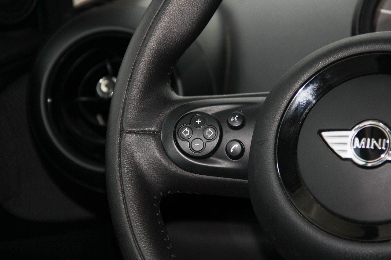 2014款MINI PACEMAN 1.6L自动 COOPER