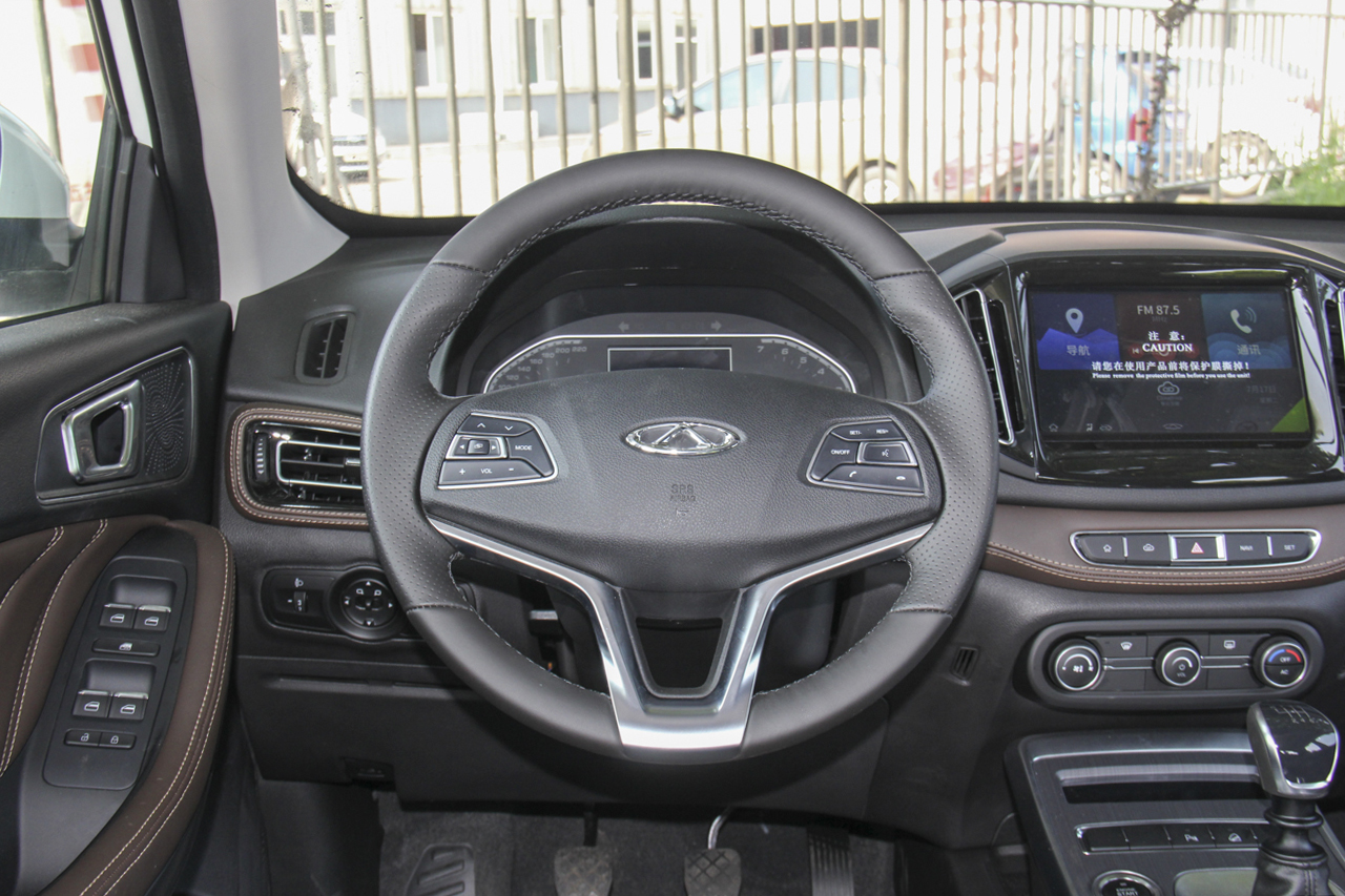 2018款瑞虎7 1.5T手动精英版