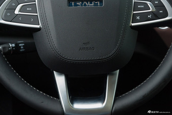  2018款君马S70 1.5T自动豪华型5座