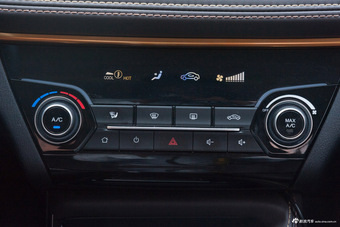 2018款逸动DT 1.6L手动尊享型