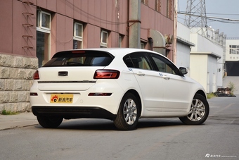 2017款观致3三厢1.6L自动致悦型