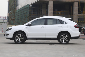 2017款比亚迪S7 2.0T自动豪华型