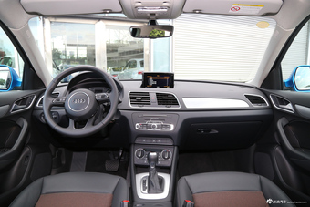 2017款奥迪Q3 2.0T自动35 TFSI时尚型图片