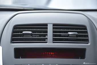 2013款劲炫ASX 2.0L自动四驱尊贵版