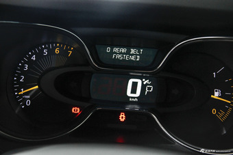 2015款雷诺卡缤1.2T自动舒适型