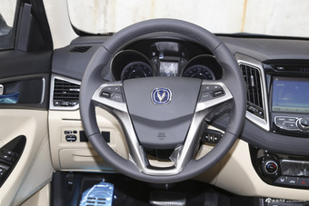 2016款逸动1.6L自动风尚型