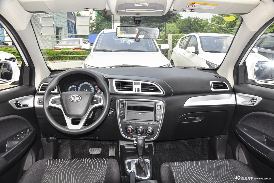 2016款骏派D60 1.8L自动舒适型