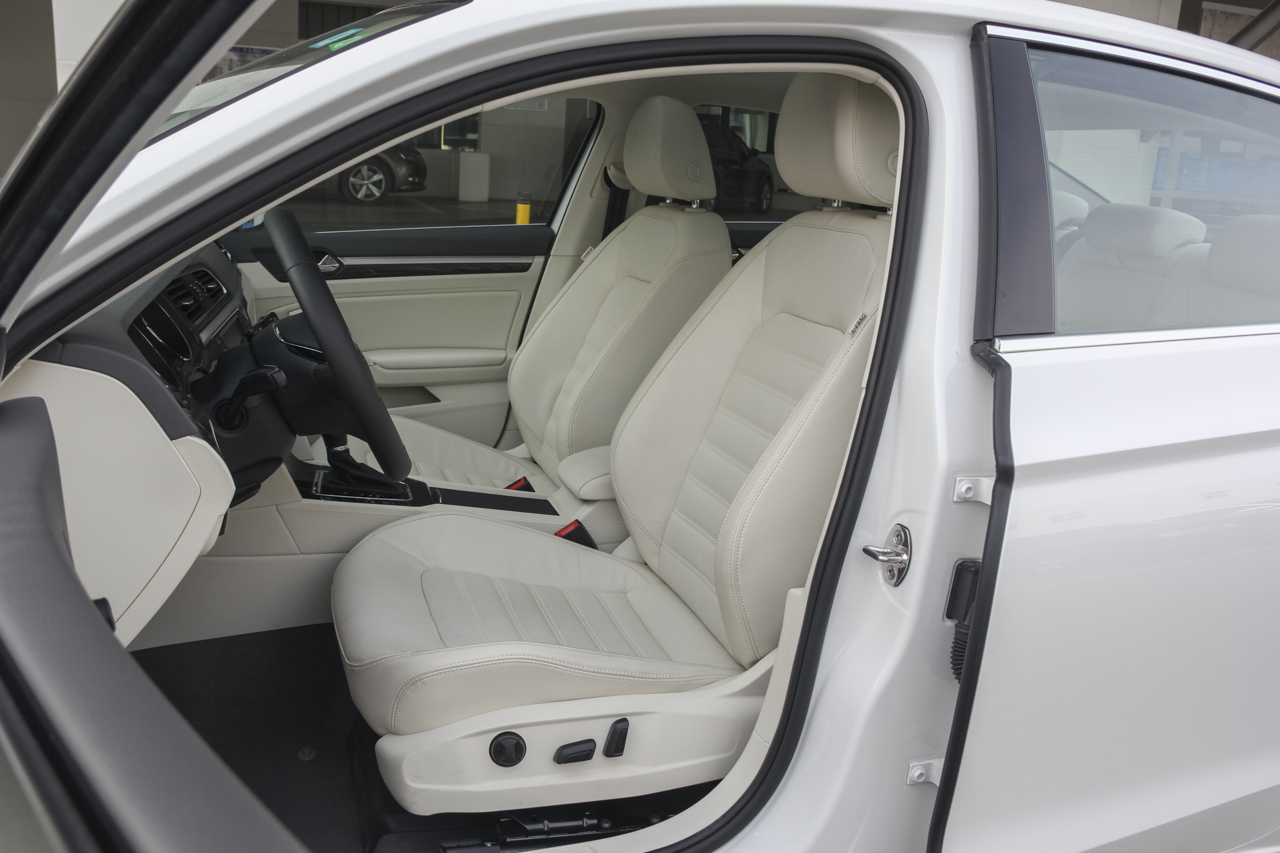 2018款凌渡1.4T自动豪华型280TSI