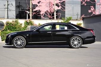 2017款CT6 2.0T自动28T铂金版