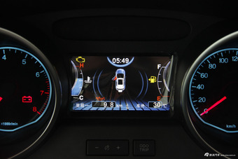 2016款比亚迪元1.5L手动舒适型