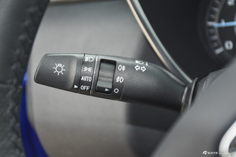 2016款驭胜S330 1.5T自动两驱时尚版