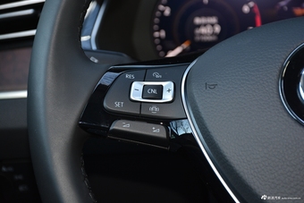 2019款迈腾2.0T自动330TSI DSG尊贵型