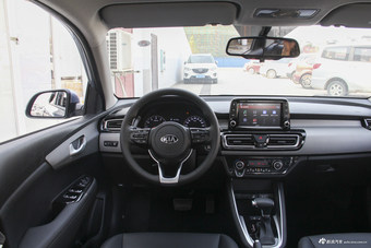 2018款福瑞迪1.6L自动Value-Connect智享互联版