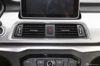 2017款北汽威旺M50F 1.5L手动舒适型