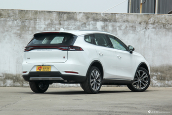 2018款比亚迪唐2.0T自动智联尊贵型7座