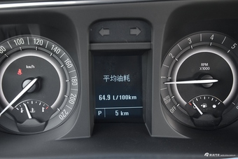 2017款GL8 2.5L自动豪华型