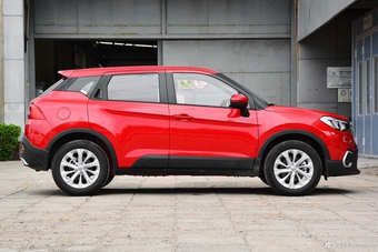 2017款中华V3 1.5L自动智能型