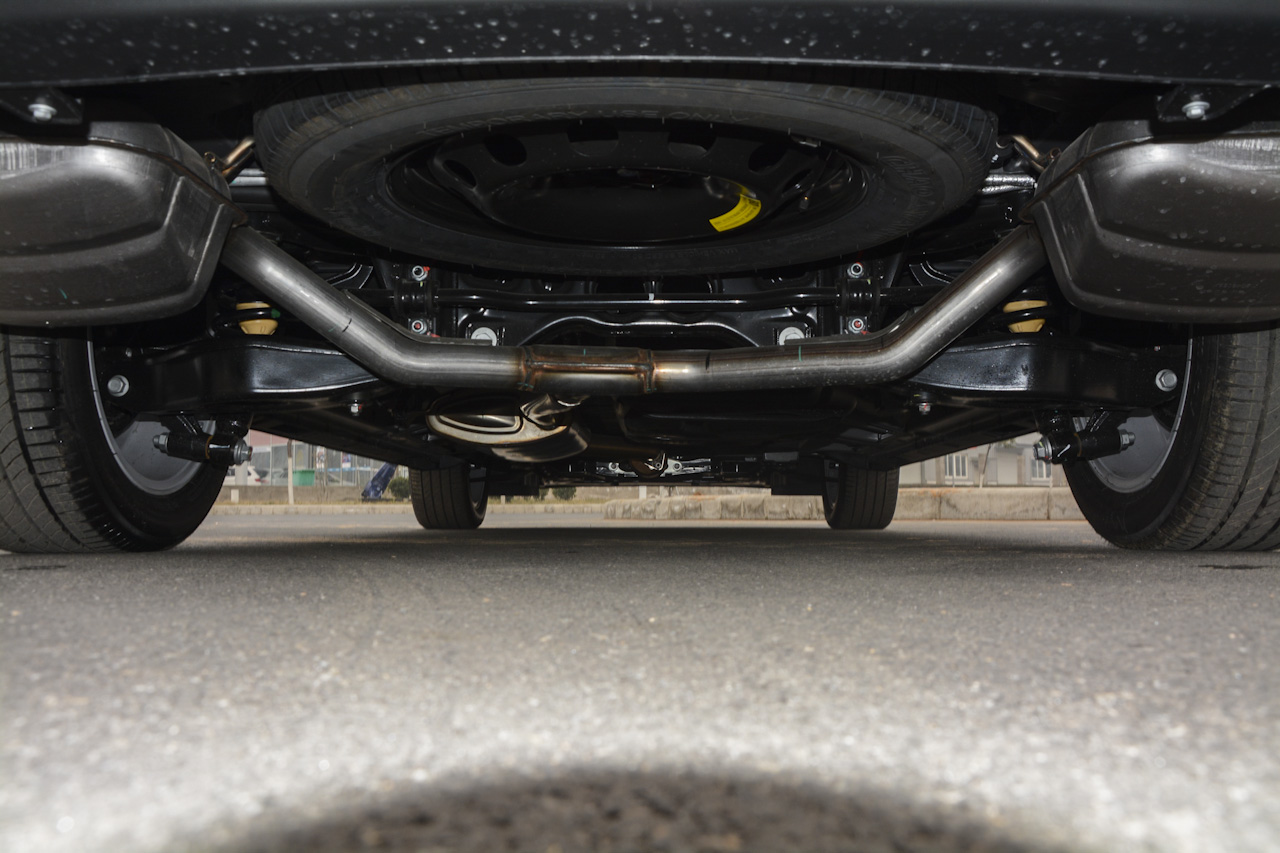 2018款传祺GM8自动320T尊贵版