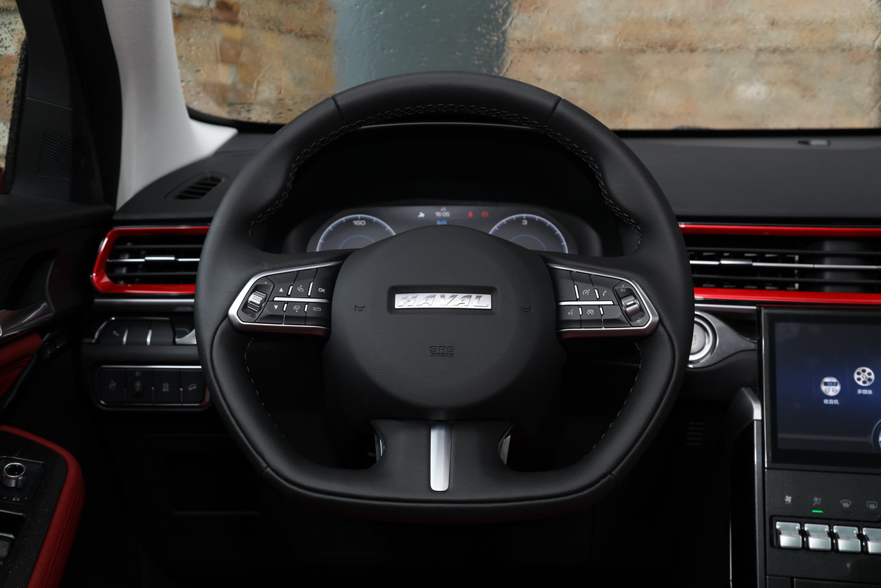 2018款哈弗F5 1.5T i潮版