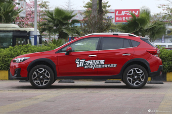 2018款斯巴鲁XV 2.0L自动全驱豪华版EyeSight
