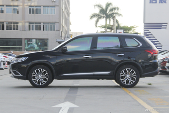 2018款欧蓝德2.4L自动四驱精英版5座