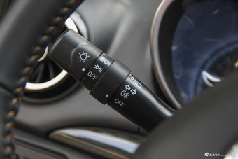 2016款凯翼V3 1.5L自动智联III