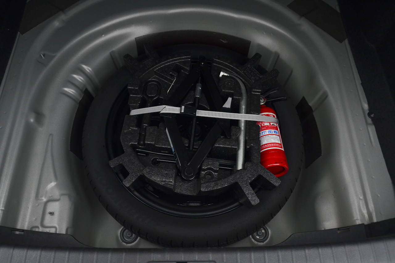  2017款迈腾2.0T自动380TSI DSG豪华型