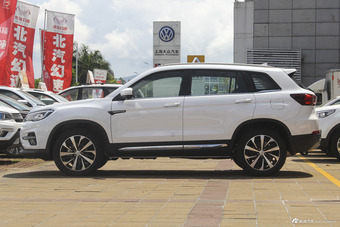 2018款长安CS75 1.5T自动领智型