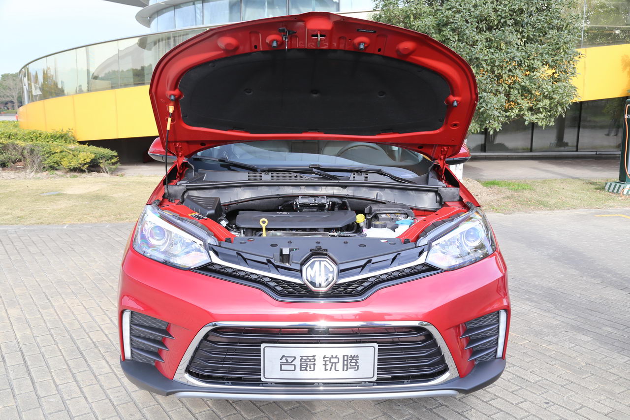 2017款锐腾2.0T 30T自动四驱旗舰版图片