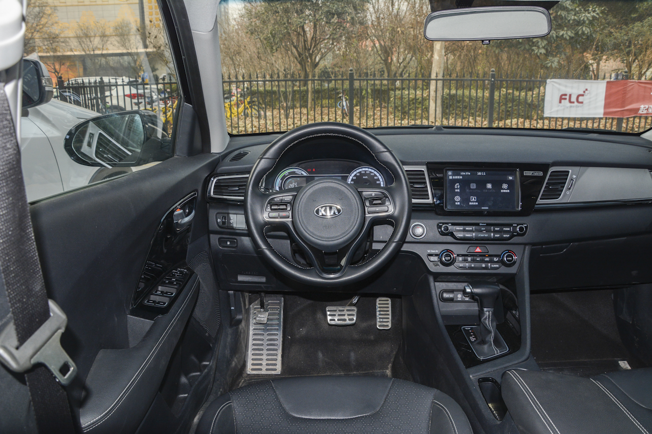 2017款极睿1.6L自动豪华版 