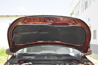 2015款启辰T70 1.6L手动睿行版