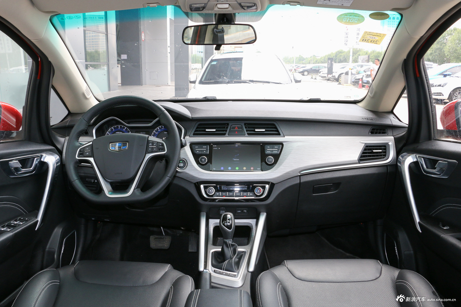 2017款吉利远景X3 1.5L自动尊贵型