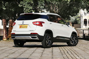 2016款宝骏510 1.5L手动舒适型