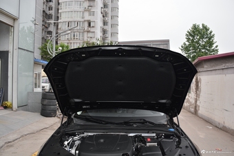2019款沃尔沃S90 T5 智逸版