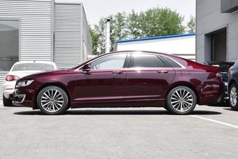 2018款林肯MKZ 2.0H自动尊雅版