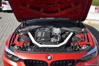 2018款宝马M4 3.0T自动双门轿跑车车迷限量版图片