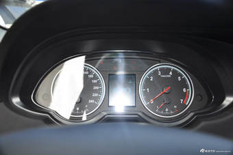 2017款中华H530 1.6L手动舒适型