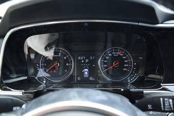 2017款众泰T600 Coupe 1.5T自动尊享型