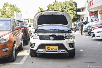 2016款北汽绅宝X35 1.5L自动豪华版图片