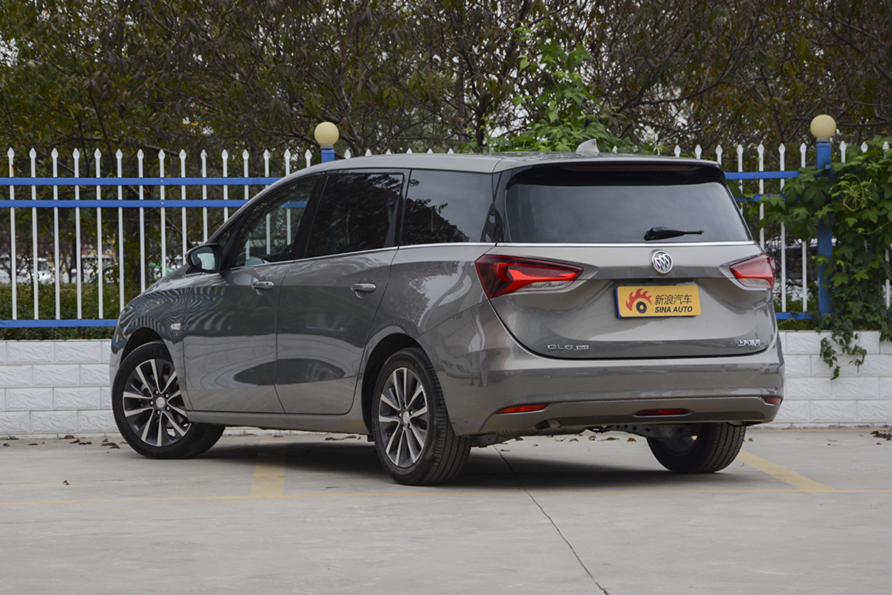 2018款别克GL6 1.3T自动18T尊贵型6座