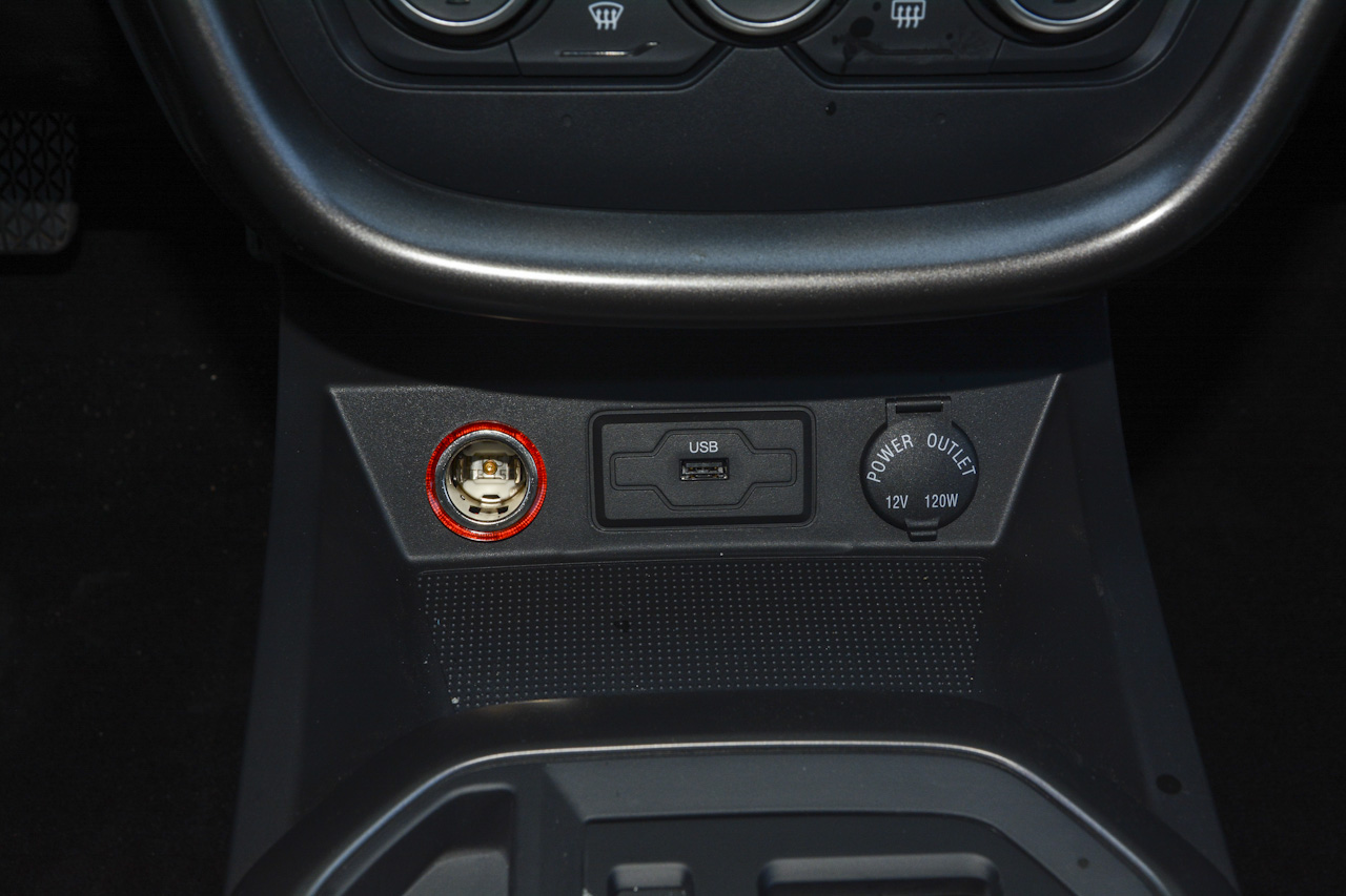 2017款奔腾X80 1.8T自动豪华型 