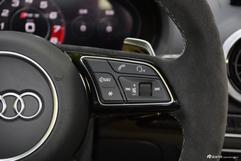 2017款奥迪RS3 2.5T Limousine自动