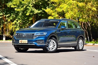  2019 Touareg 2.0TSI automatic sharp wing version