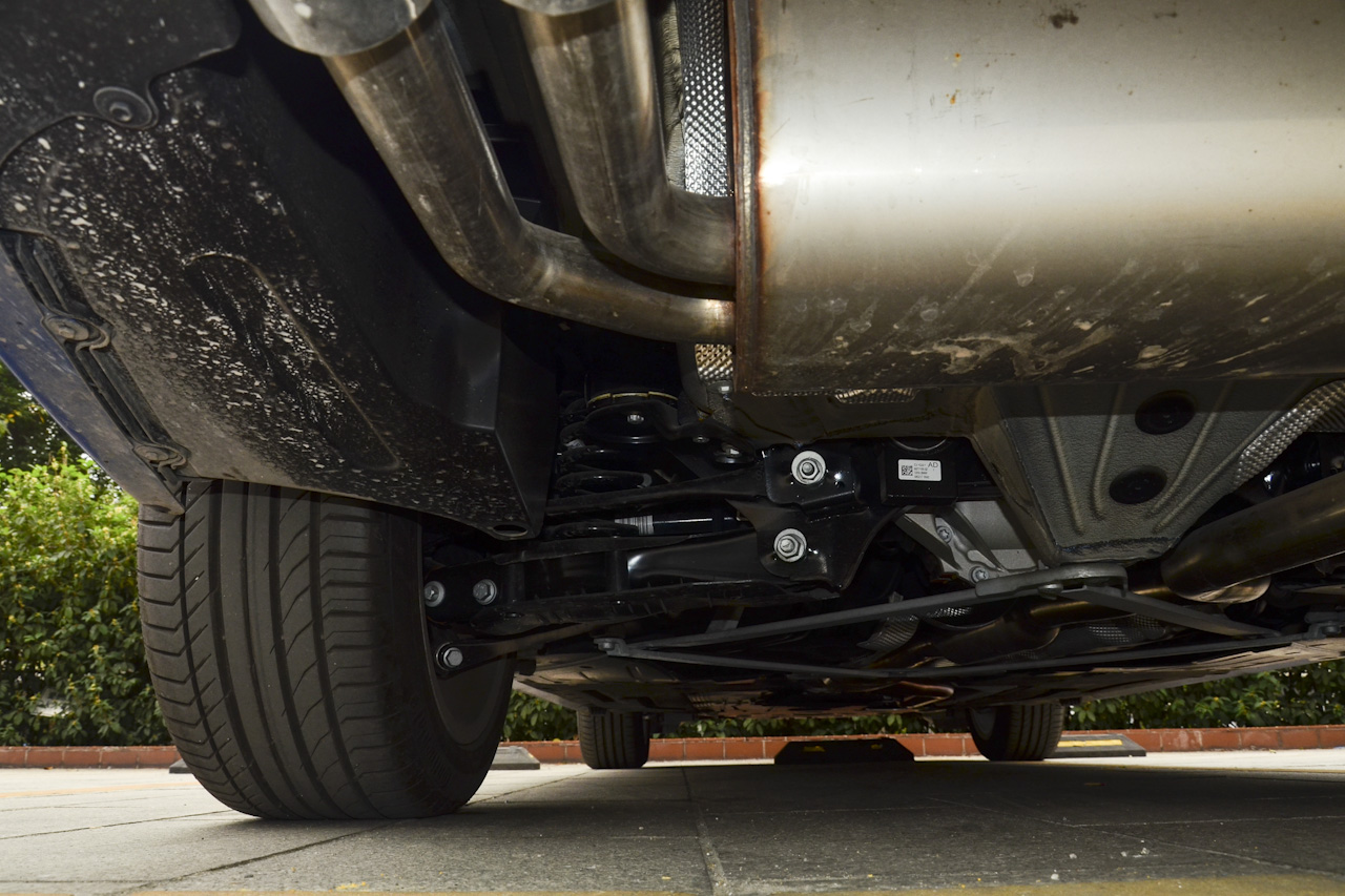 2017款宝马3系GT 2.0L自动320i M运动型 