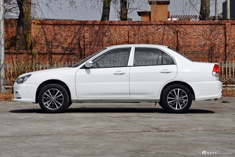 2017款V3菱悦1.5L手动基本型