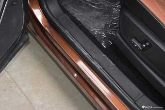 2017款宝骏560律动版1.5T手动乐享型