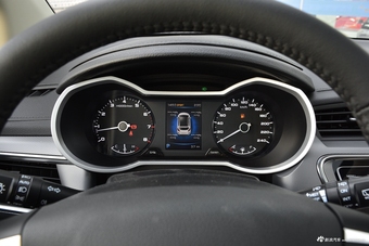 2018款吉利帝豪GS 运动版 1.4T双离合臻尚版