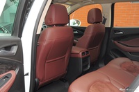 2017款昂科威2.0T自动四驱精英型28T